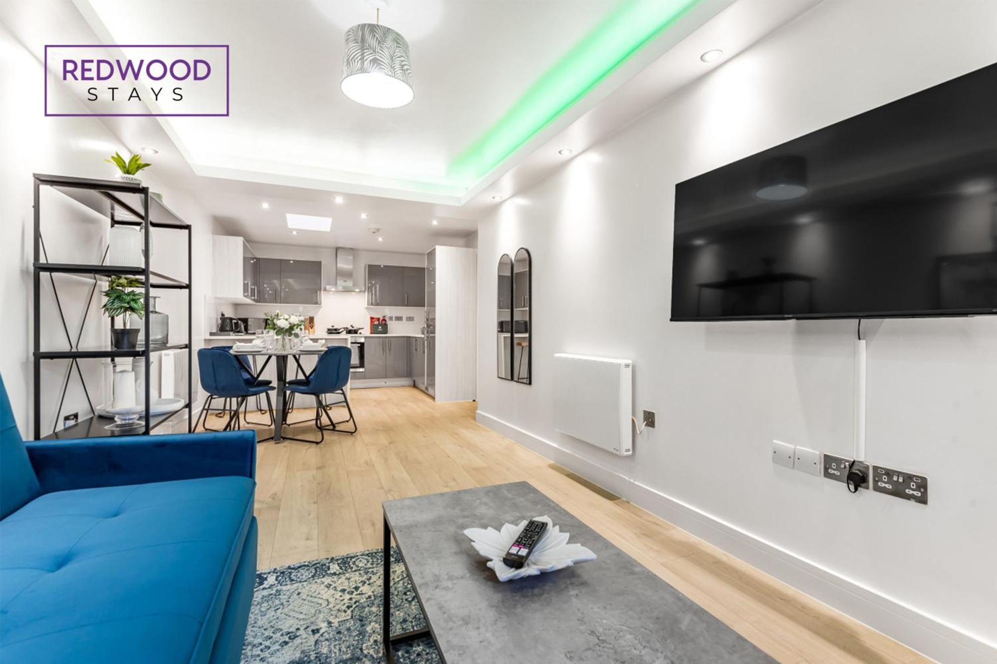 1 Bed 1 Bath Town Center Apartments For Corporates & Contractors, Wifi, Netflix And Parking On Selected Units By Redwood Stays Алдерсхот Экстерьер фото