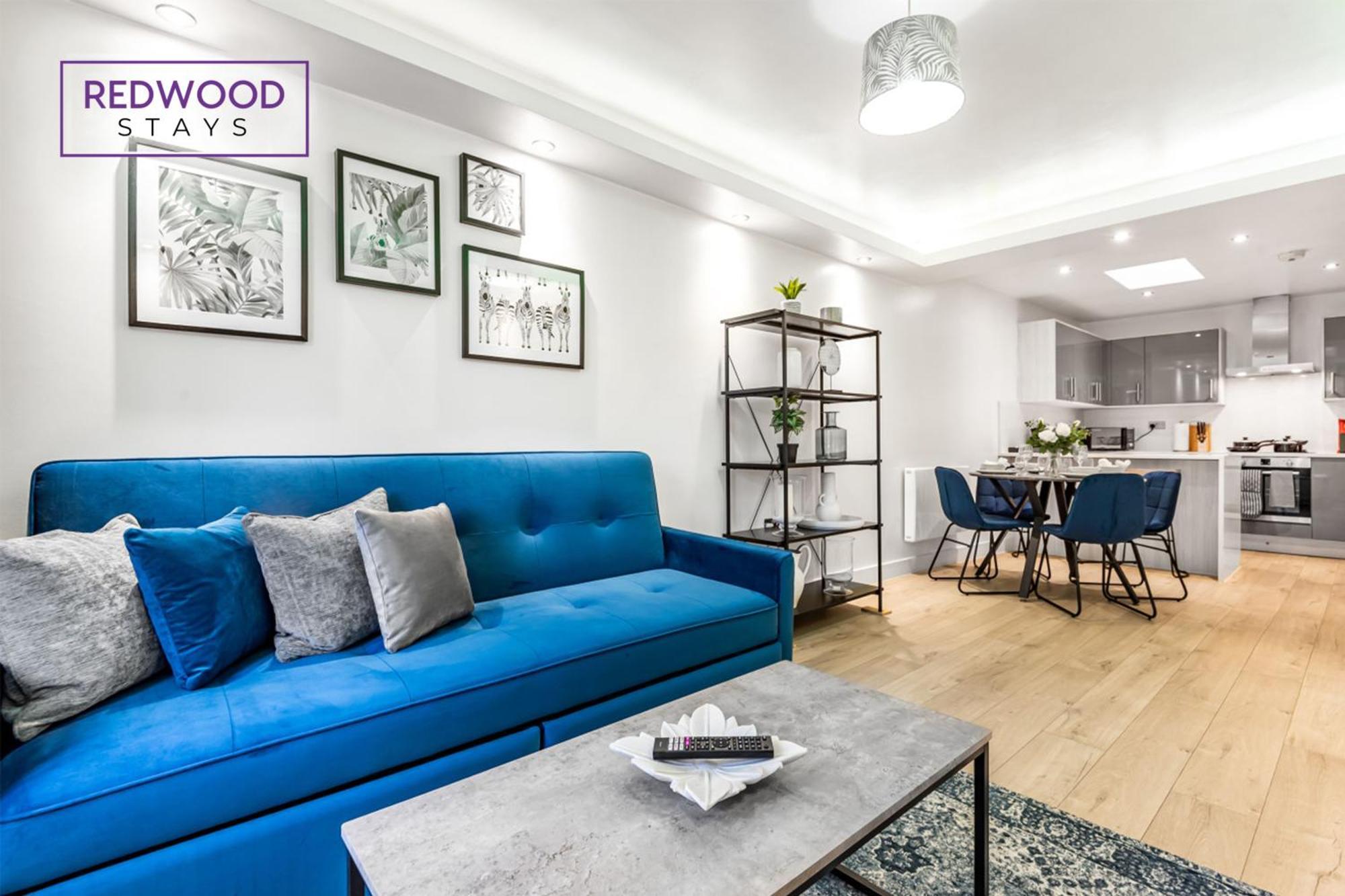 1 Bed 1 Bath Town Center Apartments For Corporates & Contractors, Wifi, Netflix And Parking On Selected Units By Redwood Stays Алдерсхот Экстерьер фото